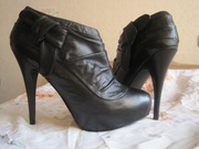 Ботильоны 38.5размер. 590гр.