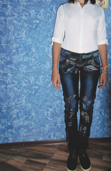 Продам джинсы для девочки-подростка